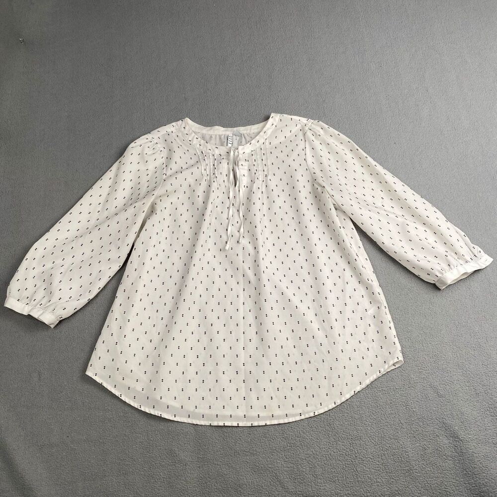 Elle Women’s size Large White Black Polka Dots Pleated Half Sleeves Blouse - Picture 1 of 13